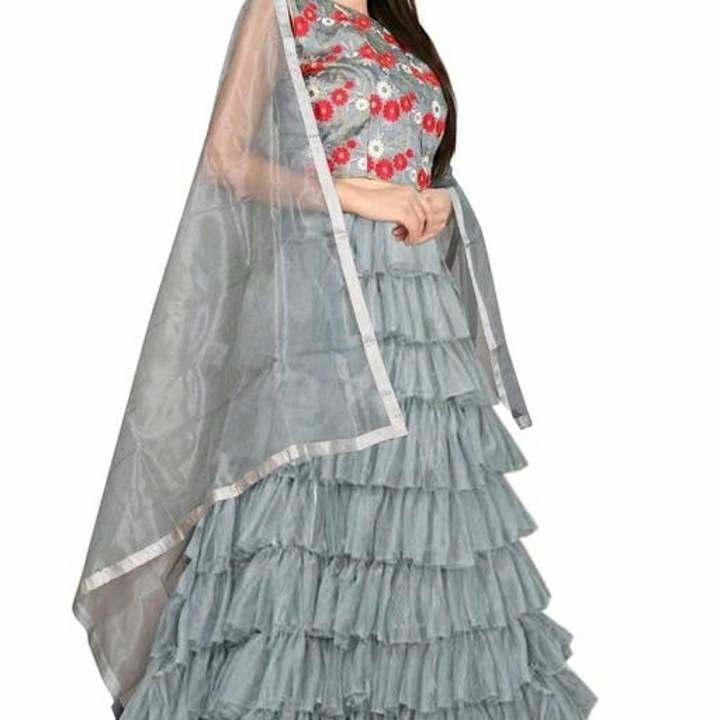 Catalog Name:*Kashvi Fashionable Women Lehenga*
Topwear Fabric: Satin
Bottomwear Fabric: Net
Dupatta uploaded by Jaiswal garments on 3/15/2021
