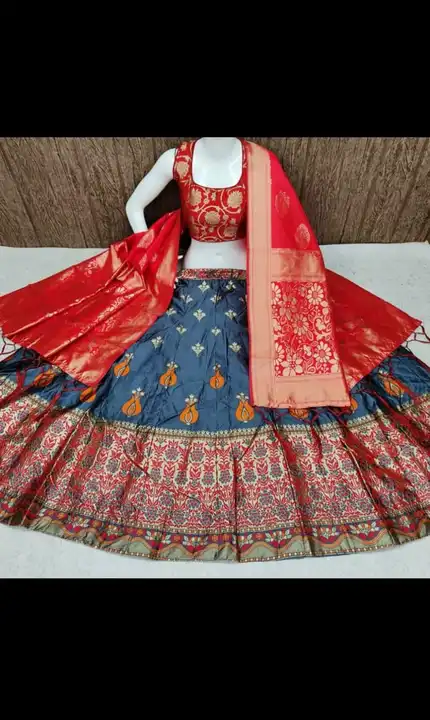 Product uploaded by Dresses , Handloom and democratic items on 6/27/2023