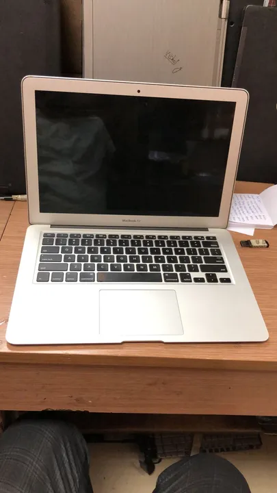 Macbook Air A1466 .. 8/256 .. 2017 model uploaded by business on 6/27/2023
