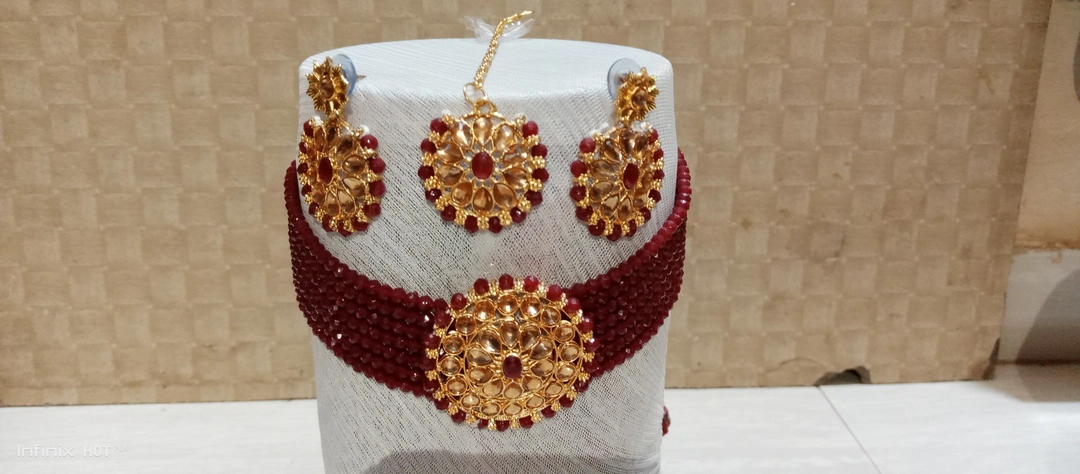 Aishwarya choker  uploaded by Shree bhavani jewelry  on 6/27/2023