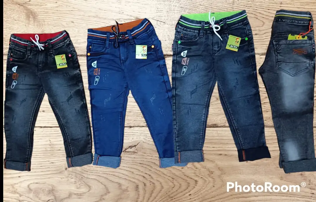 Post image Heavy denim cotton by cotton febric 
Denim jeans with ruffur 
Size : 26*36