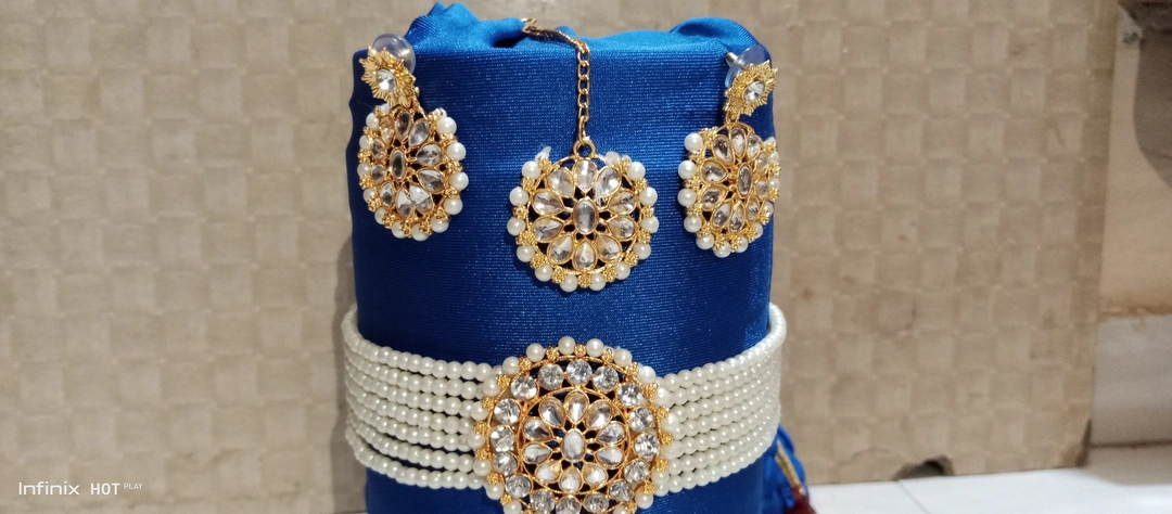 Aishwariya chokers  uploaded by Shree bhavani jewelry  on 6/28/2023