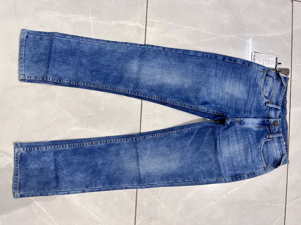 Men’s jeans  uploaded by Samast on 6/28/2023