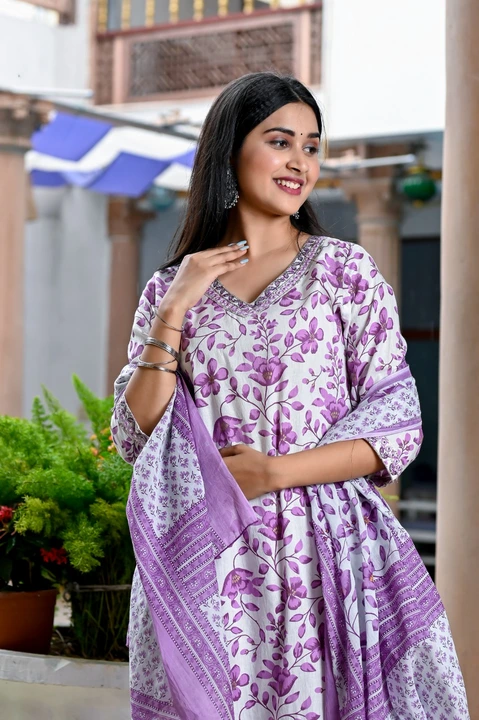 Kurta set  uploaded by Anuradha collection's on 6/29/2023
