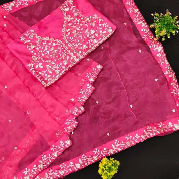 Designers saree uploaded by Maa Creation. on 6/29/2023