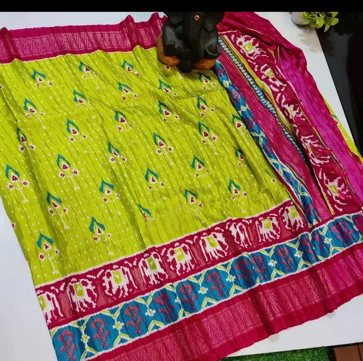 Soft dola silk khajuri crushed saree  uploaded by SS fashion world on 6/30/2023