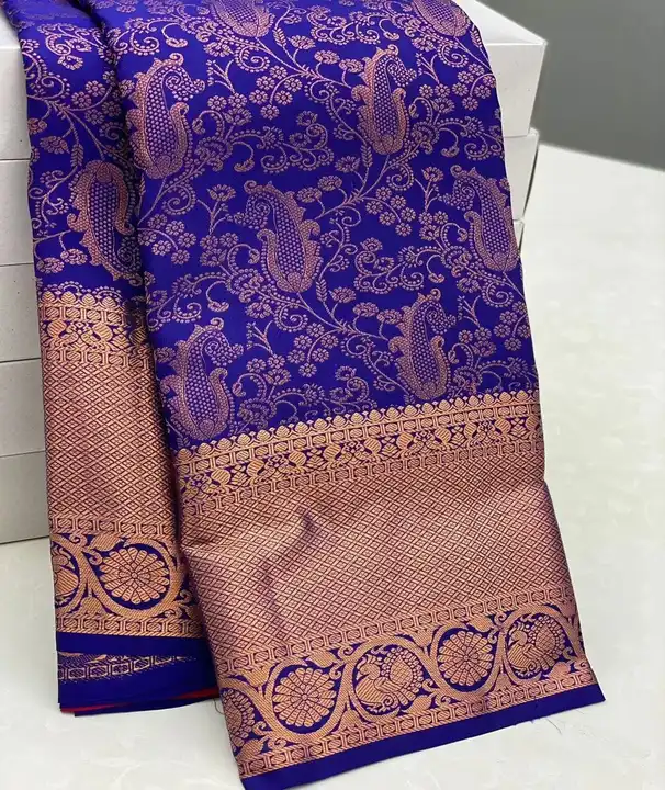 Rich pallu with golden zari weaving design saree  uploaded by DHANANJAY CREATIONS on 6/30/2023