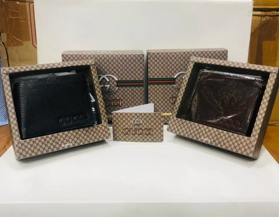 Gucci wallet uploaded by Essential Mart on 6/30/2023