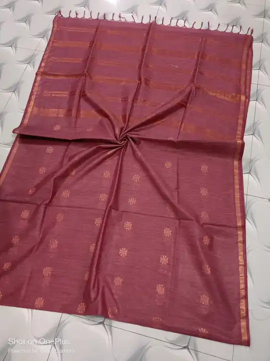 Zari woven design sarees  uploaded by Indiano Creation on 7/1/2023