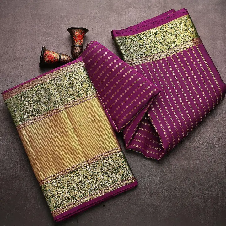 * NEW LAUNCHING *

ESOMIC-5016

THIS GORGEOUS SILK SAREE FROM ESOMIC IS A WORK OF ART. THE INTRICATE uploaded by Esomic on 7/1/2023