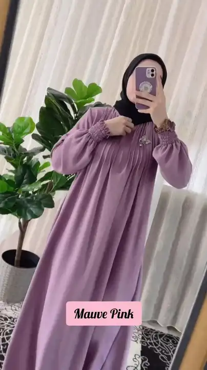 Imported Nida abaya uploaded by Zainab_hijab_official  on 7/1/2023