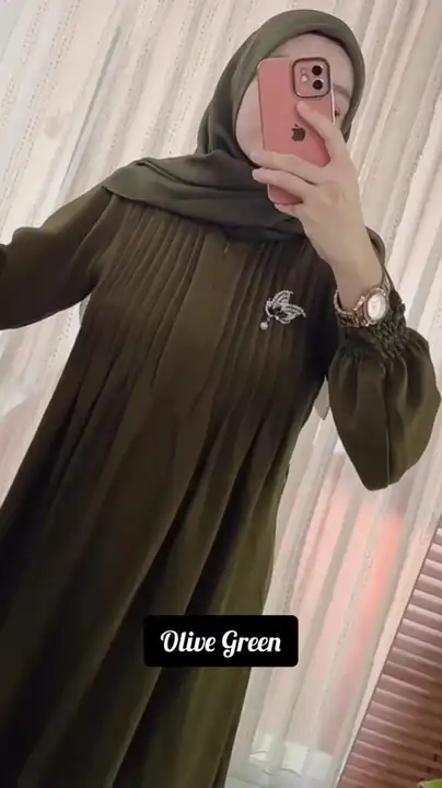 Imported Nida abaya uploaded by Zainab_hijab_official  on 7/1/2023