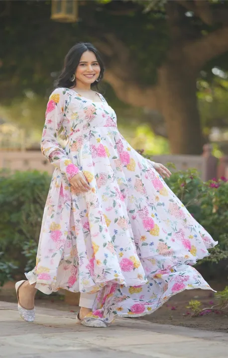 The Marigold Floral Anarkali Suit🌸

Get ready for with a beautiful white Marigold anarkali set a si uploaded by BOKADIYA TEXOFIN on 7/2/2023