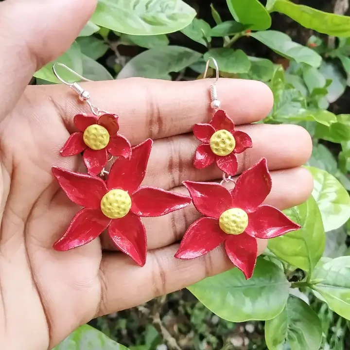 Flower earrings 04 uploaded by Ratnaabhushan on 7/2/2023