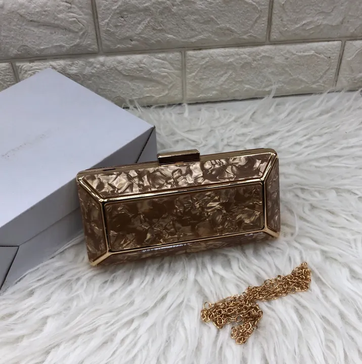 Clutch  uploaded by Taibani collection on 7/2/2023