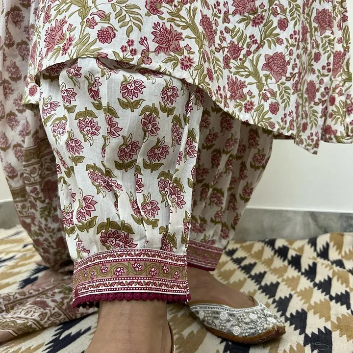 Motif printed cotton kurta uploaded by Pink city creations  on 7/3/2023
