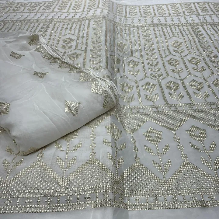 Lehenga fabric  uploaded by Shalini couture  on 7/3/2023