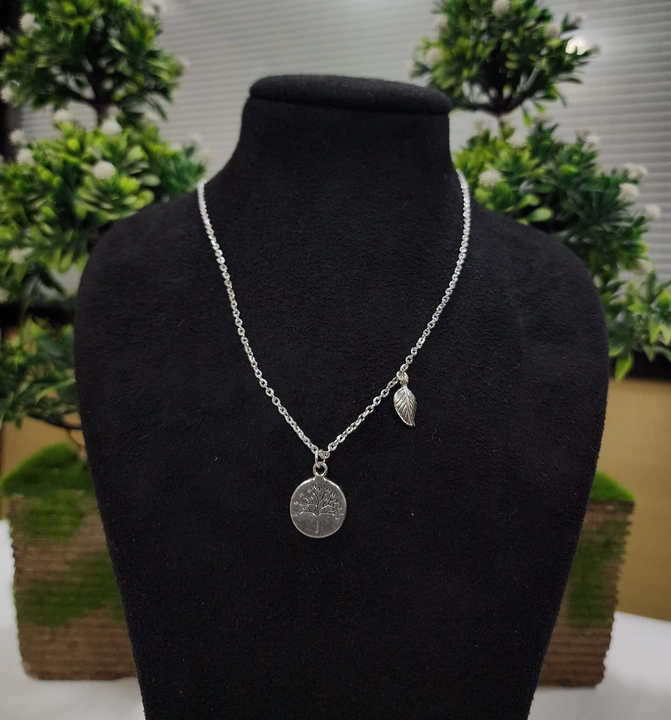 Chain pendant silver  uploaded by Hollselar on 7/3/2023