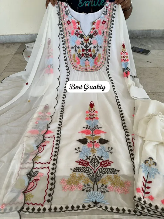Heavy Embroidery kurta set uploaded by Chiranjiv on 7/3/2023