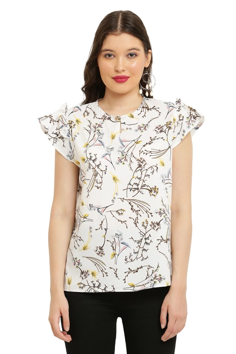 Floral crepe top uploaded by PRINT CORNERS on 7/3/2023