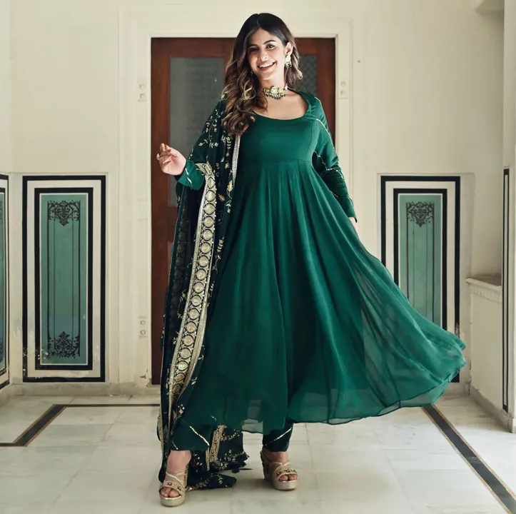 Green Georgette Embroidered Suit With Churidaar Pajami and Dupatta-WRS –  Women Republic