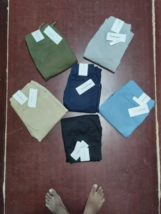 MEN'S COTTON CARGO JOGGERS 28 TO 36 🆁︎🅰︎🆃︎🅴︎- 300/-  uploaded by DAS TRADING CO. on 7/4/2023