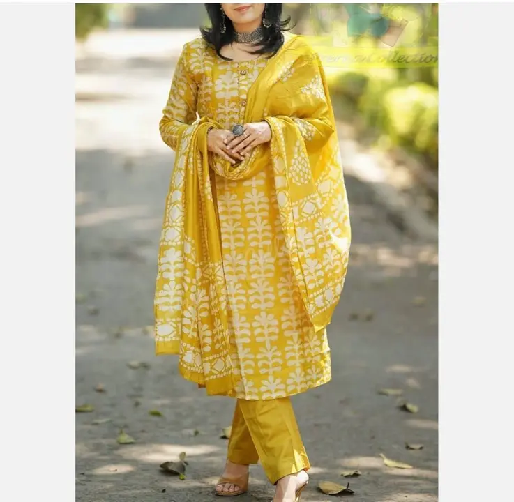 Kurti uploaded by PANIHARI COLLECTION CENTRE on 7/4/2023