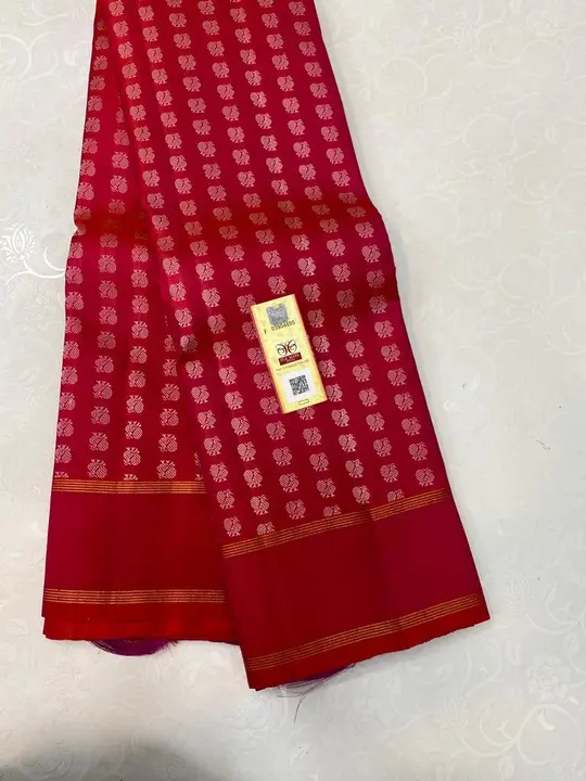 Kanjivaram Banarasi silk Saree uploaded by Ritika Internaational on 7/5/2023