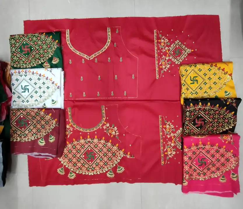 Heavy Embroidery Work Blouse Piece uploaded by SHREE HARSIDDHI FASHION on 7/3/2023