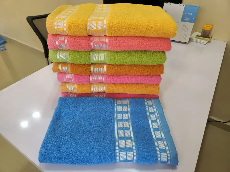 Bath towel  uploaded by Geetanjali Textiles on 7/5/2023