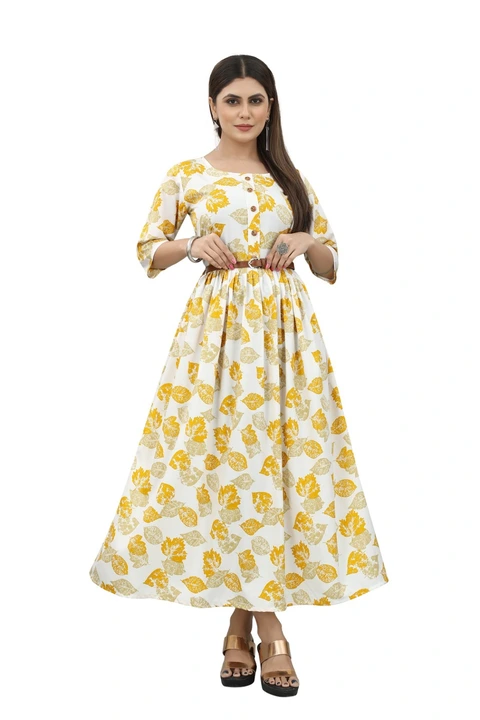 Crepe Gown uploaded by Nandys 13 on 7/5/2023