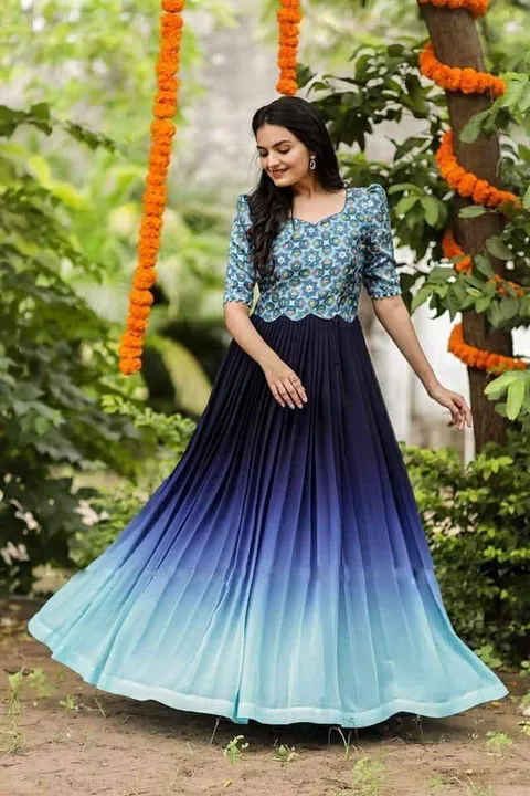 Printed Gown ON SALE📣 uploaded by Rang Bhoomi on 7/5/2023