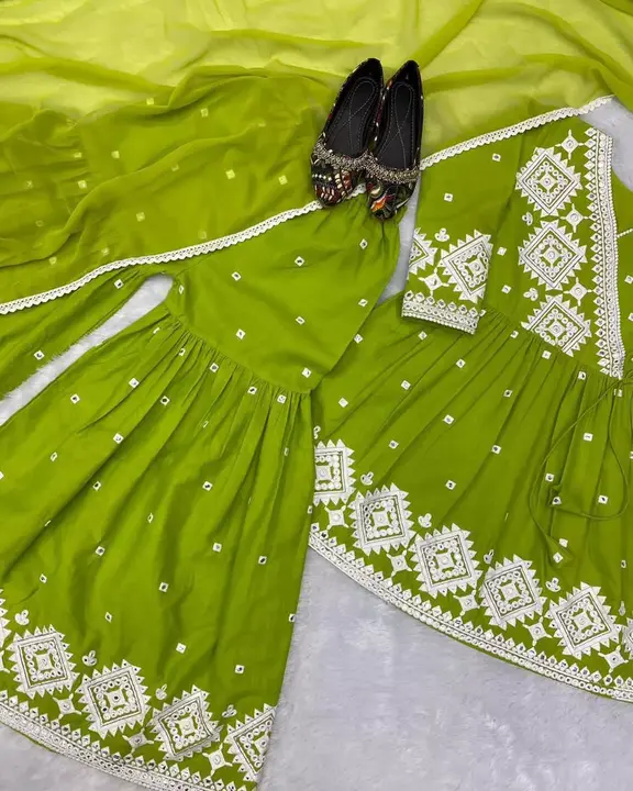 *EXCLUSIVE DESIGNER HEAVY COTTON FOIL PAPER EMBROIDERED WORK SUIT WITH FULL FLAIR WORK SARARA* 

*CO uploaded by Ahmed fashion on 7/5/2023