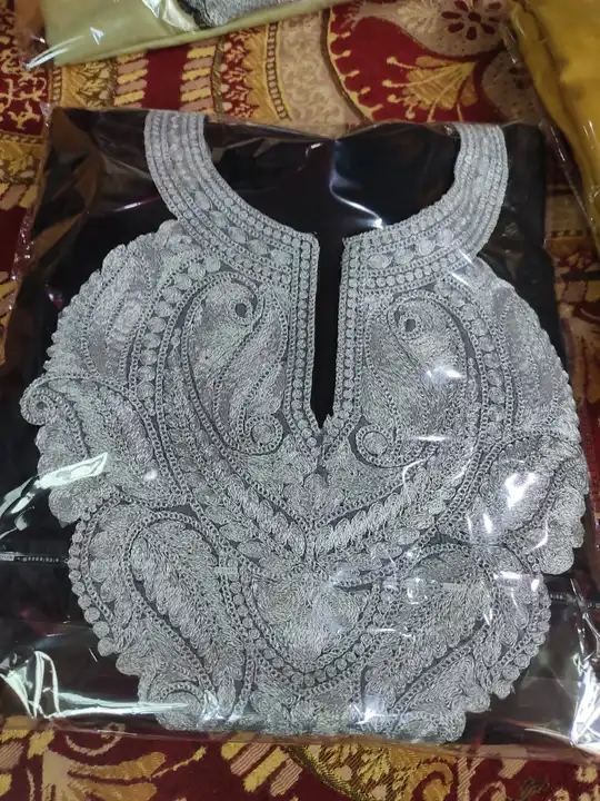 Ruby cotton uploaded by Kashmiri handicraft on 7/6/2023