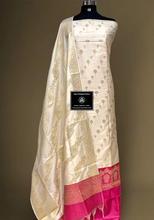 *BANARASI KATAN SUIT*🥰 @( New collection )@

*Banarasi Katan silk golden Zari Weaving suit with Ban uploaded by Aanvi fab on 7/6/2023