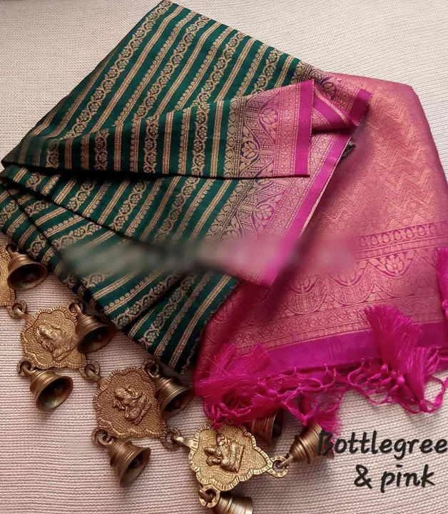 Sarees uploaded by Villa outfit on 7/6/2023