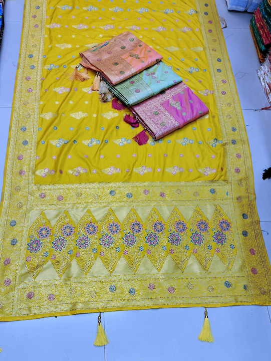 Pure silk saree Any inquiry call and whatsup. Hitesh jain uploaded by business on 7/6/2023