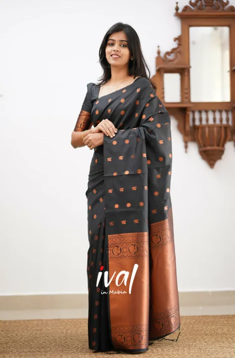Rich pallu with allover buti design saree  uploaded by DHANANJAY CREATIONS on 7/6/2023