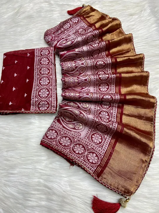 Saree uploaded by Ranjan fabrics on 7/7/2023