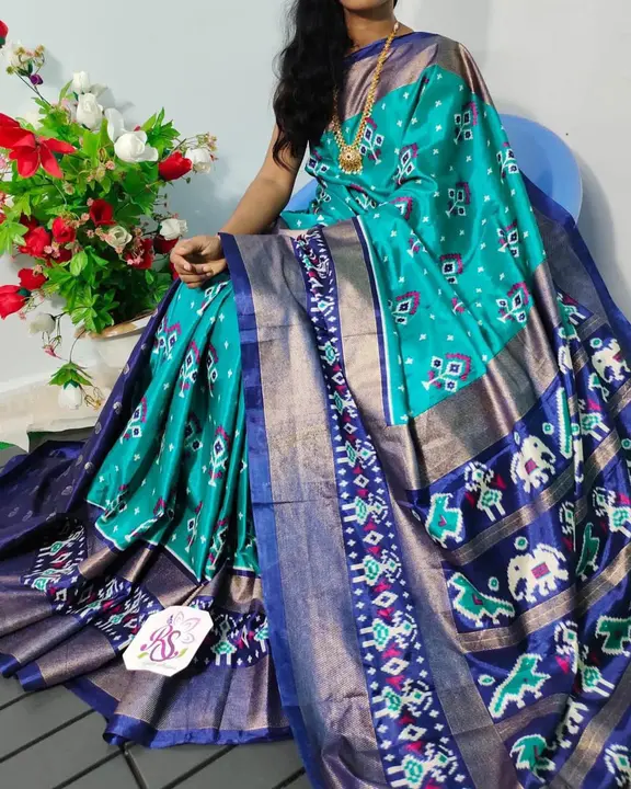 Patola saree uploaded by Divya Fashion on 7/7/2023