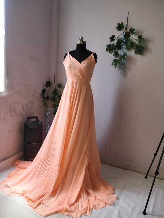 Tail pre wedding gown uploaded by Skylark trending fashion (STF) on 7/7/2023