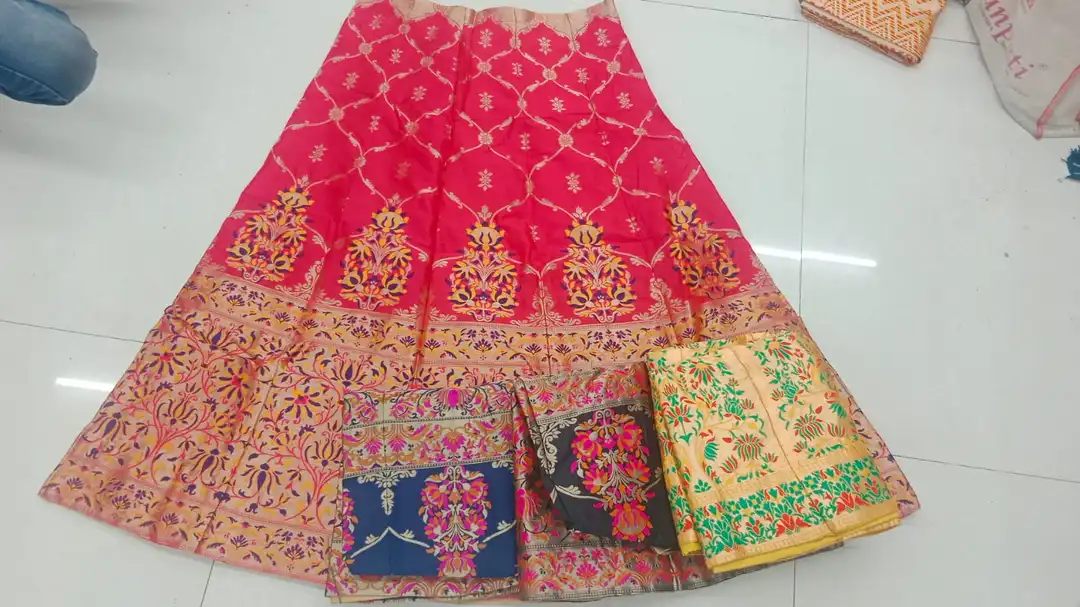 Lehenga  uploaded by Bhavya fashion hub on 7/8/2023