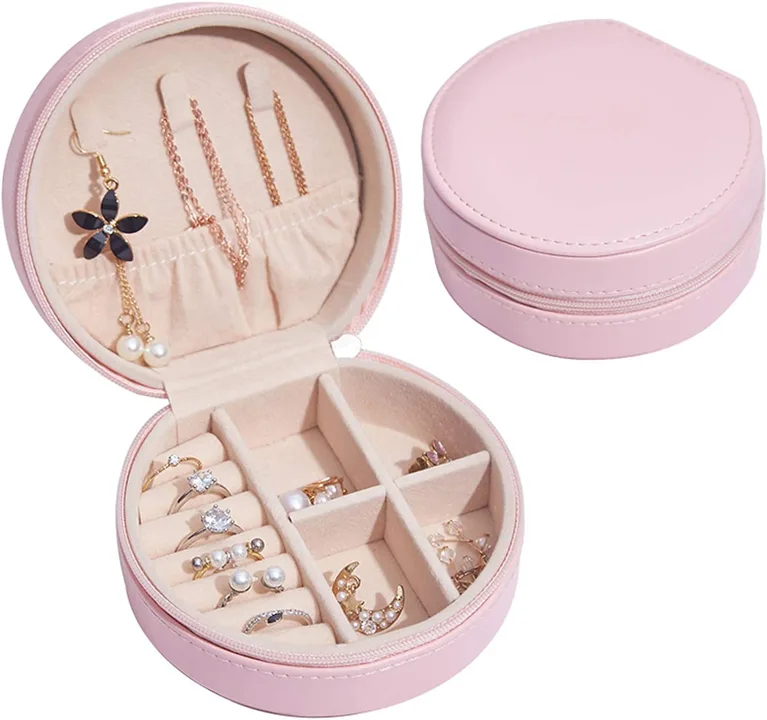 Jewelry box  uploaded by Zeenat Store on 7/8/2023