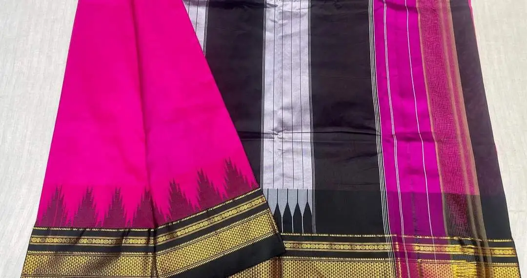 Post image I want 50+ pieces of Saree at a total order value of 1000. I am looking for Material - pure silk 
Border - chikki paras
Saree Name -ilkal saree
Pallu -silk top pallu
Blouse -co. Please send me price if you have this available.