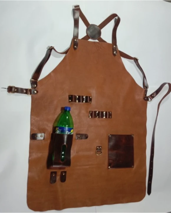 Leather Apron uploaded by AMAIRA LEATHER on 7/8/2023