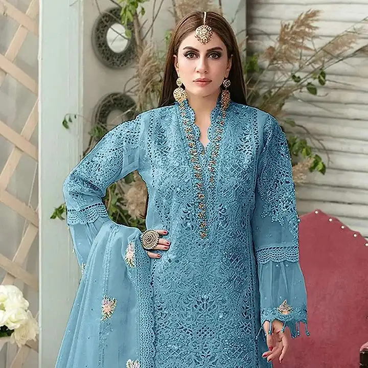 Stitched Pakistani Salwar Suit New Pakistani suit

 uploaded by PRUTHVI ENTERPRISES on 7/9/2023