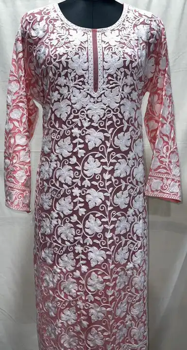 Embroided kurti  uploaded by R v shawls store  on 7/10/2023