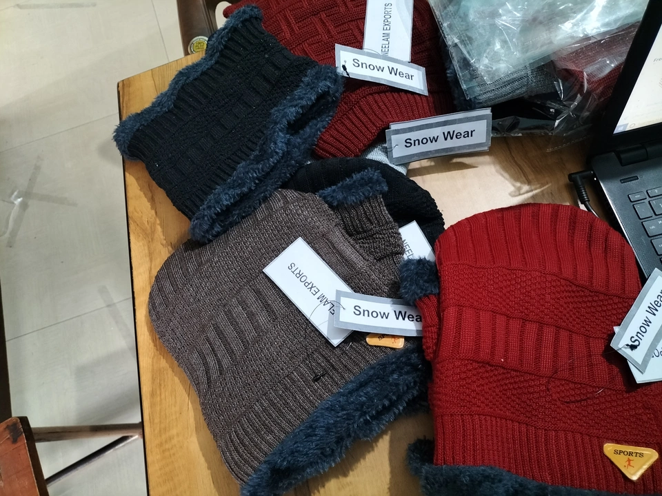 Woolen cap for mam and women  uploaded by Ns fashion knitwear on 7/10/2023