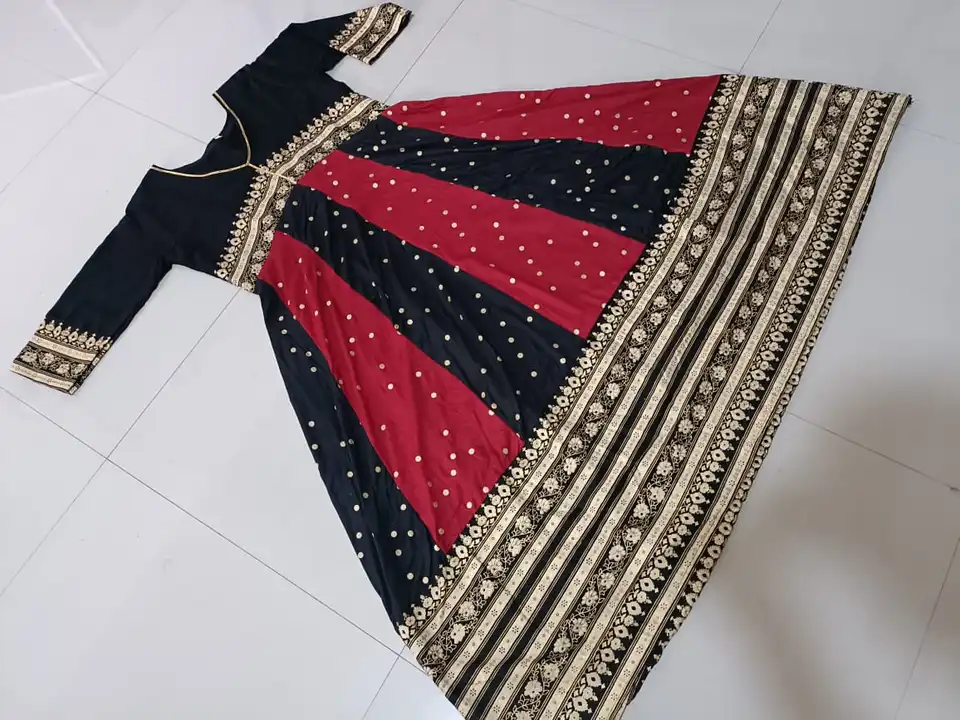 Gown  uploaded by NIPHU & CHAHU VLOGS  on 7/10/2023