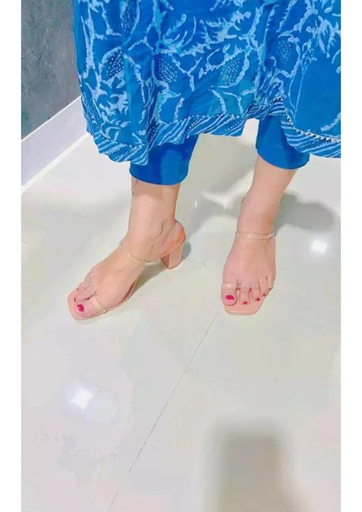 Women heel sandal trendy uploaded by REBA WOODCITY on 7/10/2023